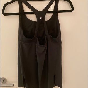 Lululemon athletic too size large built in bra